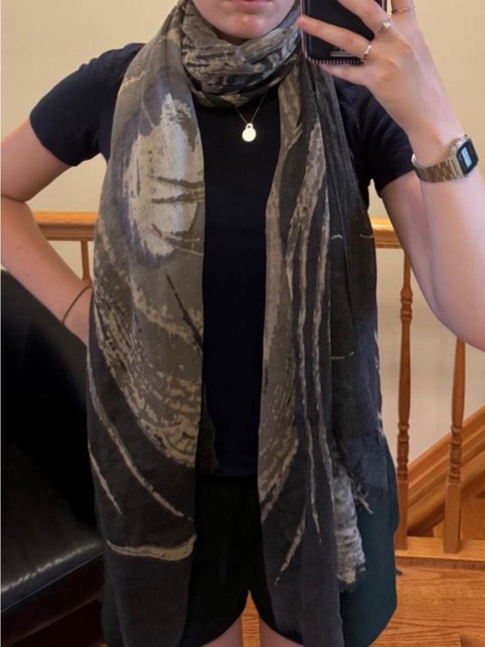 Steve Madden gray & black abstract patterned scarf
